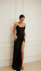 Venus Black Skirt